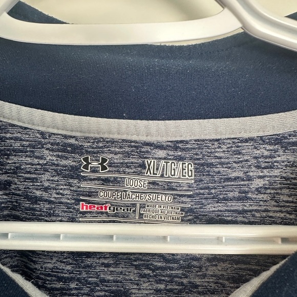 Under Armour 1/4 Zip - Picture 3 of 4